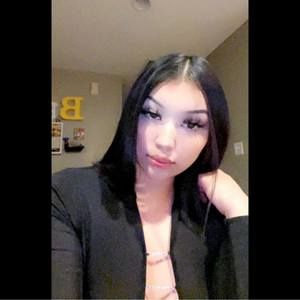 Meet your Posher, Nessa